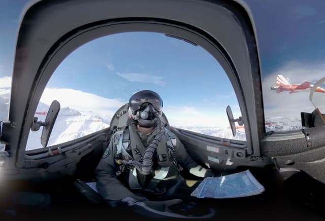 Swiss: 360° Flight over the Lauberhorn Races
